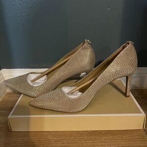 Elegant Gold Women's Heels